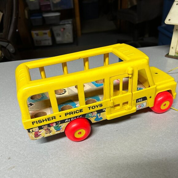 Fisher Price Other - Vintage Fisher Price Little People Play Family School Bus Pull Toy #192